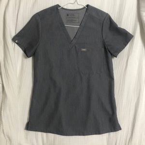 Figs Graphite Catarina One Pocket Scrub Top